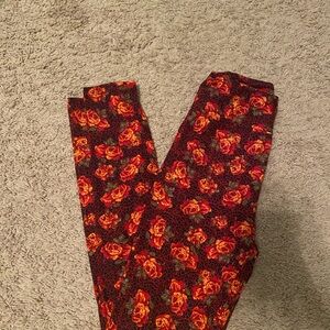 LuLaRoe Red and Orange Floral Leggings